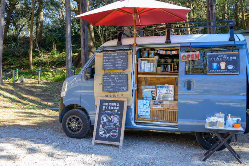 山頂手前にあった移動式コーヒー店